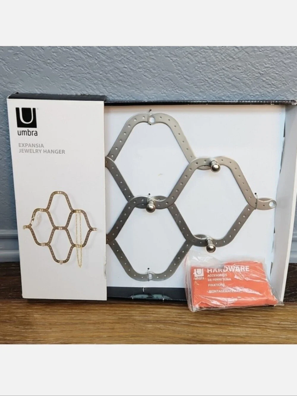NIB Umbra Expansia Jewelry Hanger Organizer Storage 9 hooks Silver Metal